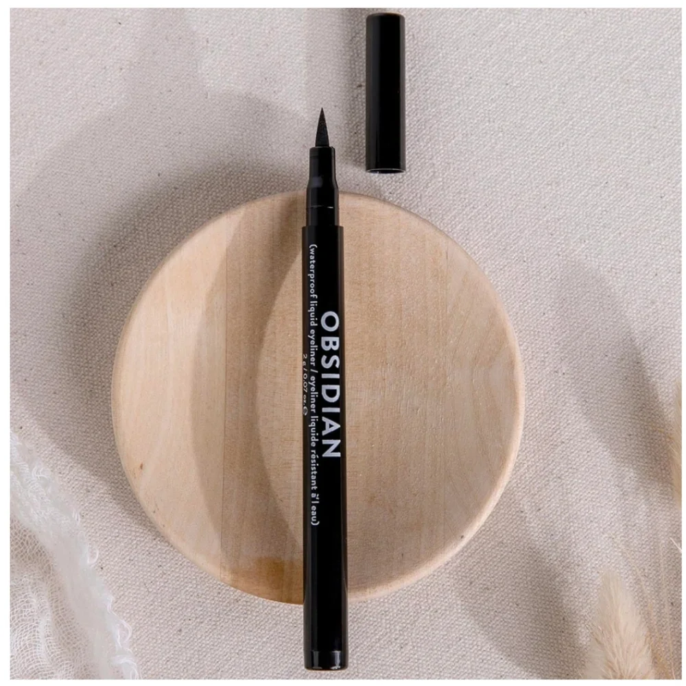 🆕 Kaleido Obsidian Liquid Eyeliner
